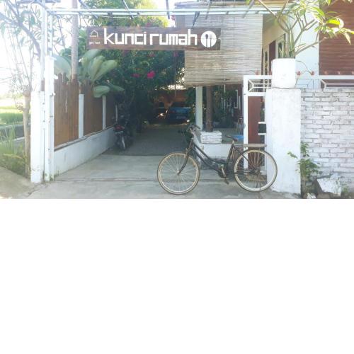 kunci rumah