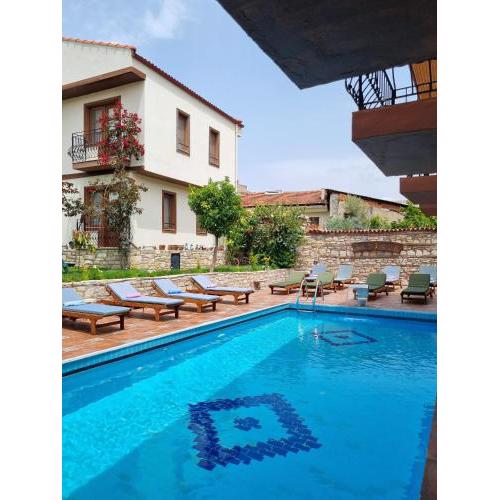 Kusadasi Sezgins Boutique Rooms