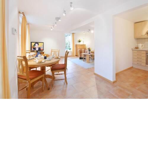 Kuscheliges Souterrain Appartement im Herzen von Bergen - a45386