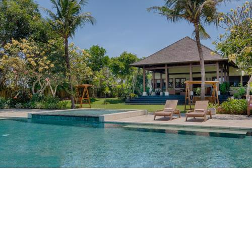 Kutus Kutus Ketewel Villa
