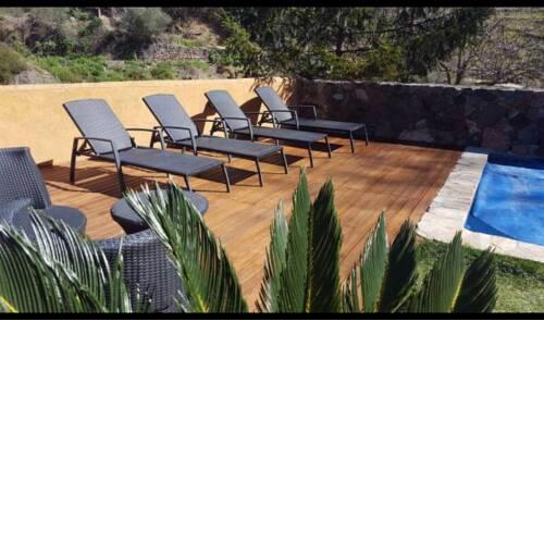 l' Argentera Villa Sleeps 5 with Pool