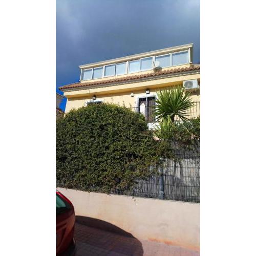 LA BASTIDE, TRANQUILO Y ELEGANTE CHALET EN AIGUES