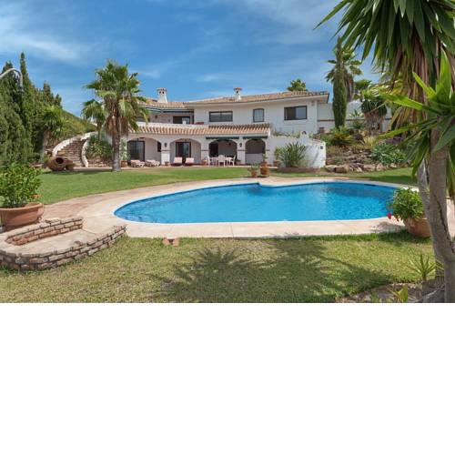 La Cala De Mijas Villa Sleeps 6 Pool Air Con WiFi