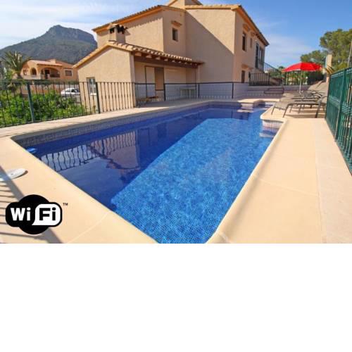 la Canuta Villa Sleeps 11 Pool Air Con WiFi T792043