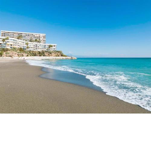 La Carihuela - Apartamento de 3 dormitorios -A 300mtrs de la playa