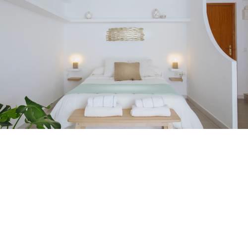 La Casita del Negret - Acceso privado a la playa.