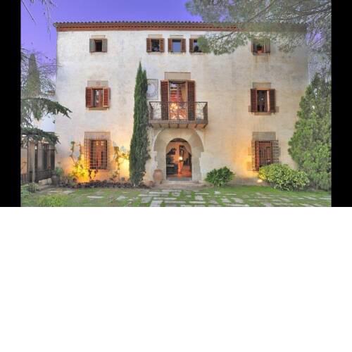 la Garriga Villa Sleeps 26 with Pool