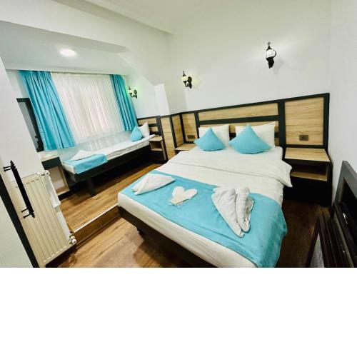 La Maison Bleue Hotel