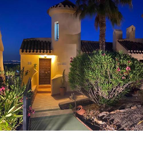 La Manga Club Beautiful 2 bedroom Villa with community pool