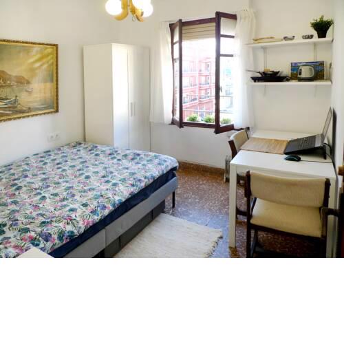 La Marina Room with private bathroom