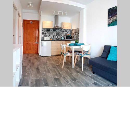 La Mata Apartment Azul, 300m to the sea