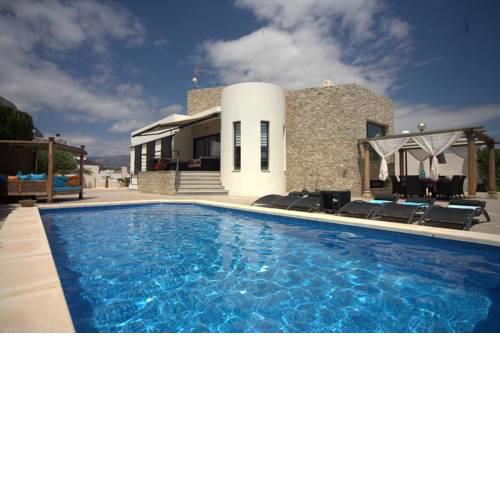 la Nucia Villa Sleeps 8 Pool Air Con WiFi