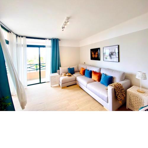 LA PAZ. Lovely apartment overlooking the golf and sea