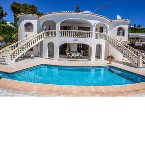 La Perla - sea view villa with private pool in Moraira