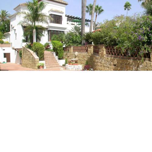 La Perla Miguel - Adults Only