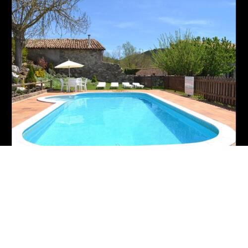 La Pobla de Lillet Villa Sleeps 13 with Pool