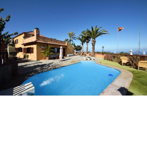 La Pradera de Melo with climatized pool on request & wifi 600mbs