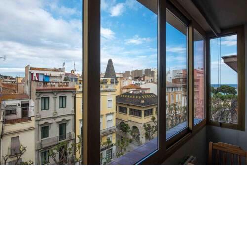 La Rambla apartment 100m from Beach