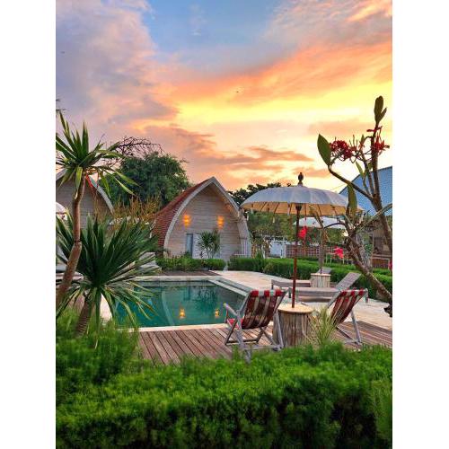 La Roja Bungalows