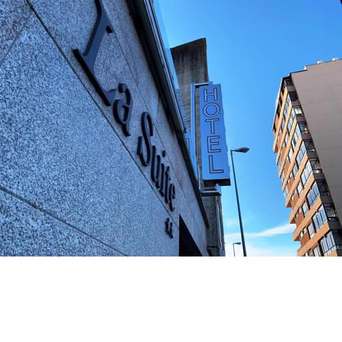 La Suite Hotel