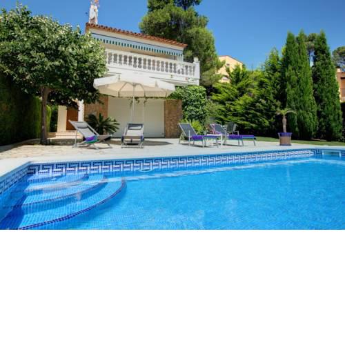 La Torre Vella Villa Sleeps 6 Pool