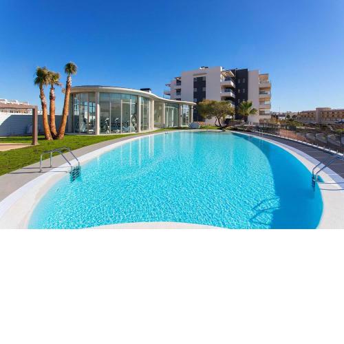 La Zenia Cocoon - Luxury Penthouse with jacuzzi, 3 pools, sauna, gym, playstation