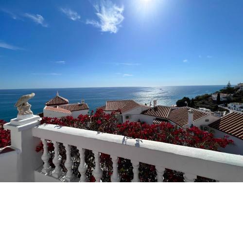 LADERA PASILLO ANDALUZ 13 MENYBER