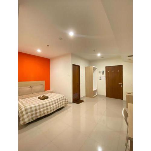 LagoonRoom911