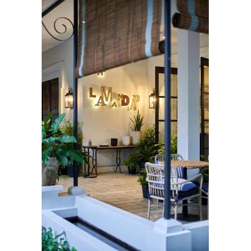 Lamandau House