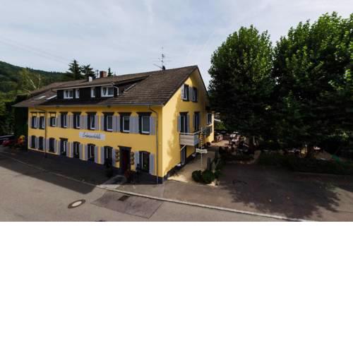 Idyllisches Landhotel Erdmannshöhle - Hasel im Südschwarzwald