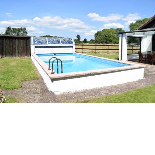 Landhaus Hideaway mit Aussenpool, Sauna und Kamin