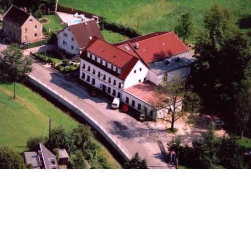 Landhotel Goldener Löwe mit Pension Am Taurastein