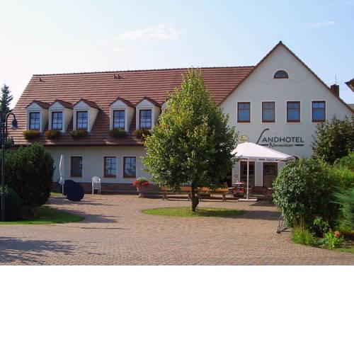 Landhotel _Neuwiese_ mit Tradition