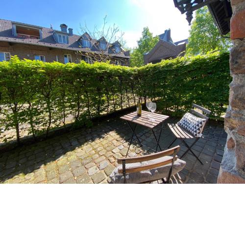 Landmarked courtyard / Central / Trade Fair