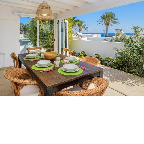 Lanzahost Villa Ona
