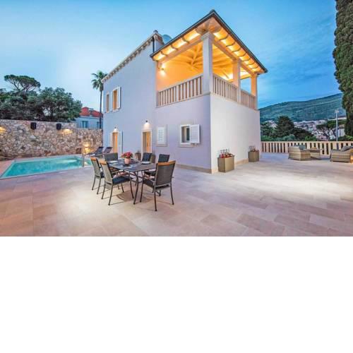 Lapad Residence