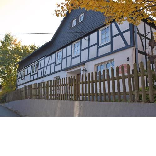 Large holiday home in beautiful Sauerland with garden, sauna and much more