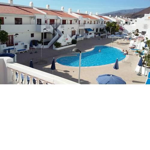 Large loft in Los Cristianos with Wi-Fi and pool