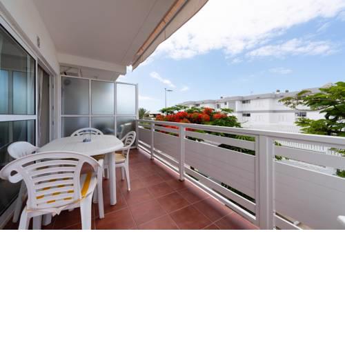 Las Adelfas South Beach 5