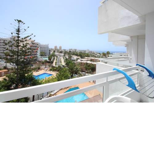 Las Americas Apartment