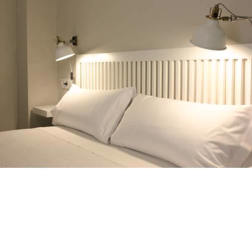 Las Atarazanas - Design Hostal