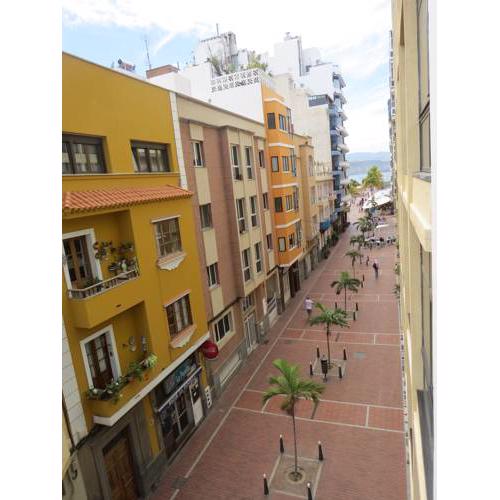 Las Canteras Beach