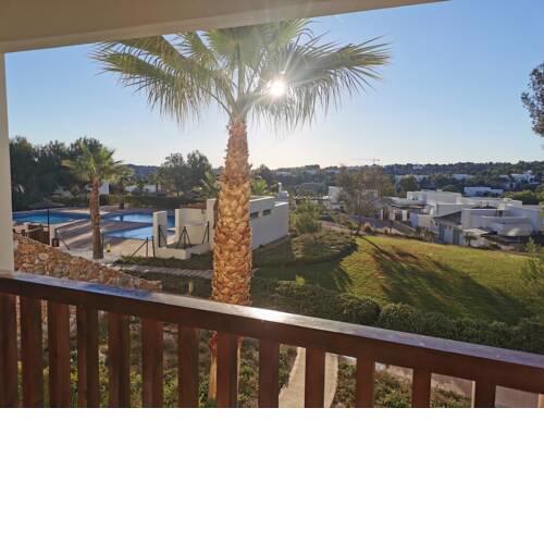 Las Colinas Apartment with a view