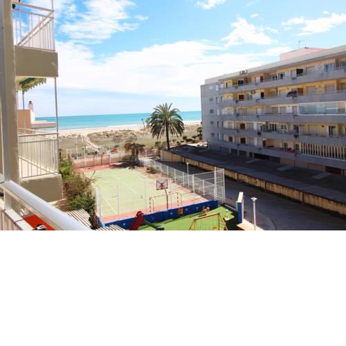 Las dachas 1 - Apartamento en primera línea de playa
