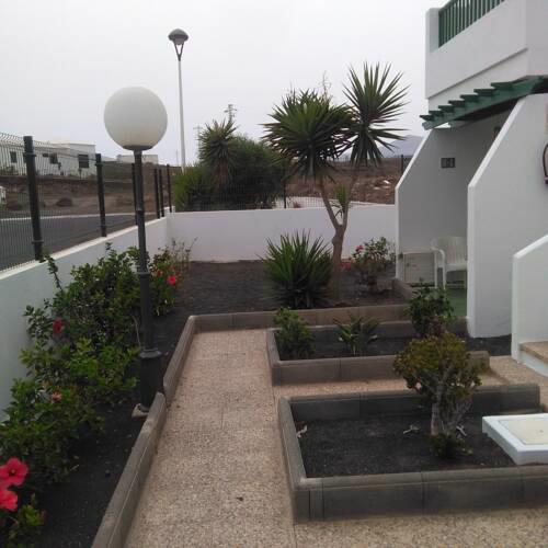 Las Mimosas. Bajo con Wifi. Piscinas comunitarias