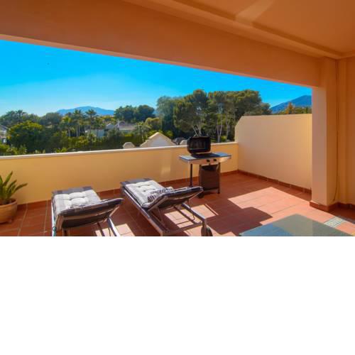Las Mimosas fantastic west oriented penthouse