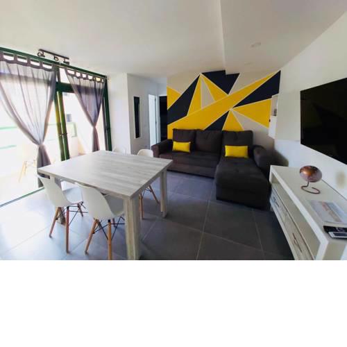 Las Olas Apartment