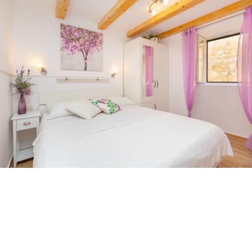 Lavender Garden Apartments