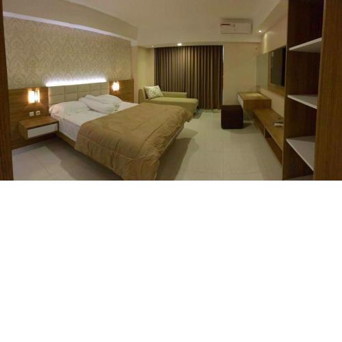 Lavenderbnb Room 6 at Mataram City