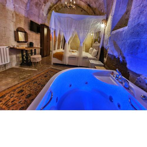 Lavinia Cappadocia Cave